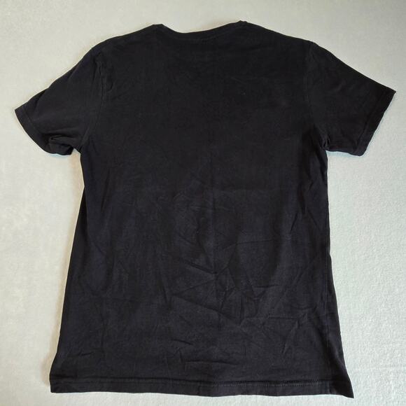 Turner Bros Anime "Attack on All Titans" Short Sleeve T-Shirt Men's Medium Black - Picture 3 of 7